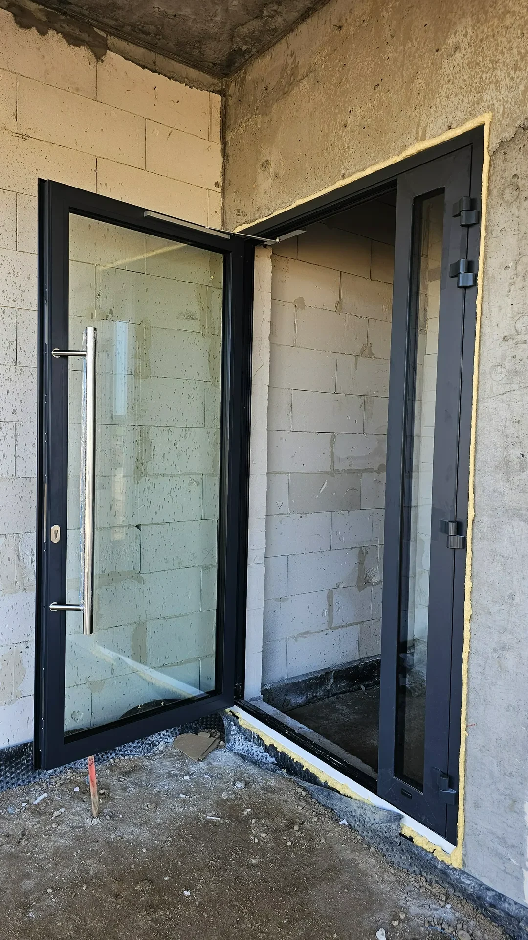 nowoczesne drzwi wejściowe